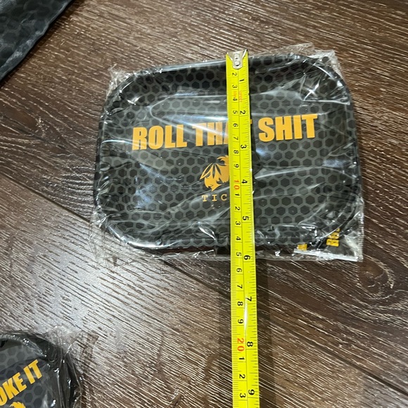 NWT Tical beanie and accessories 5 total - Picture 4 of 9